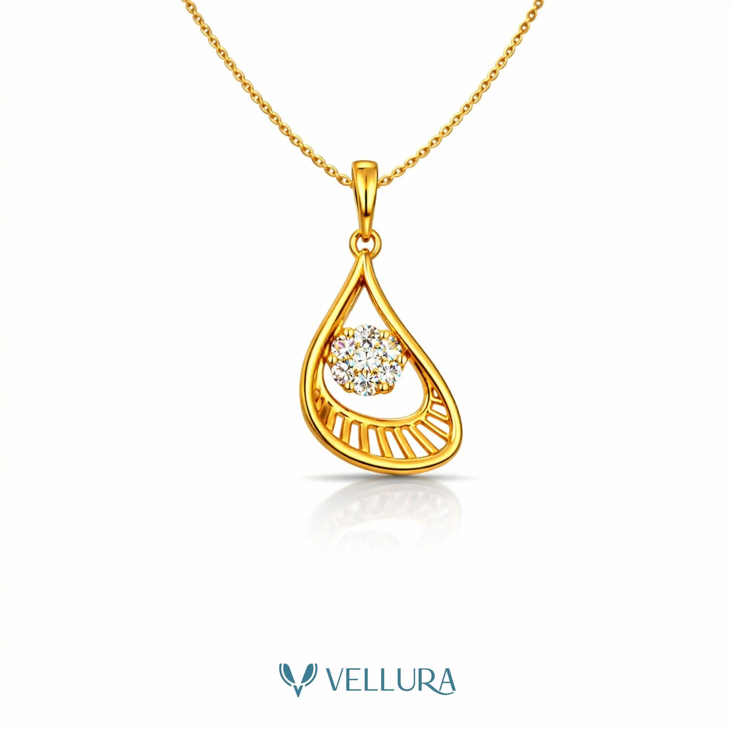 Halo Pendant With Swarovski Stones
