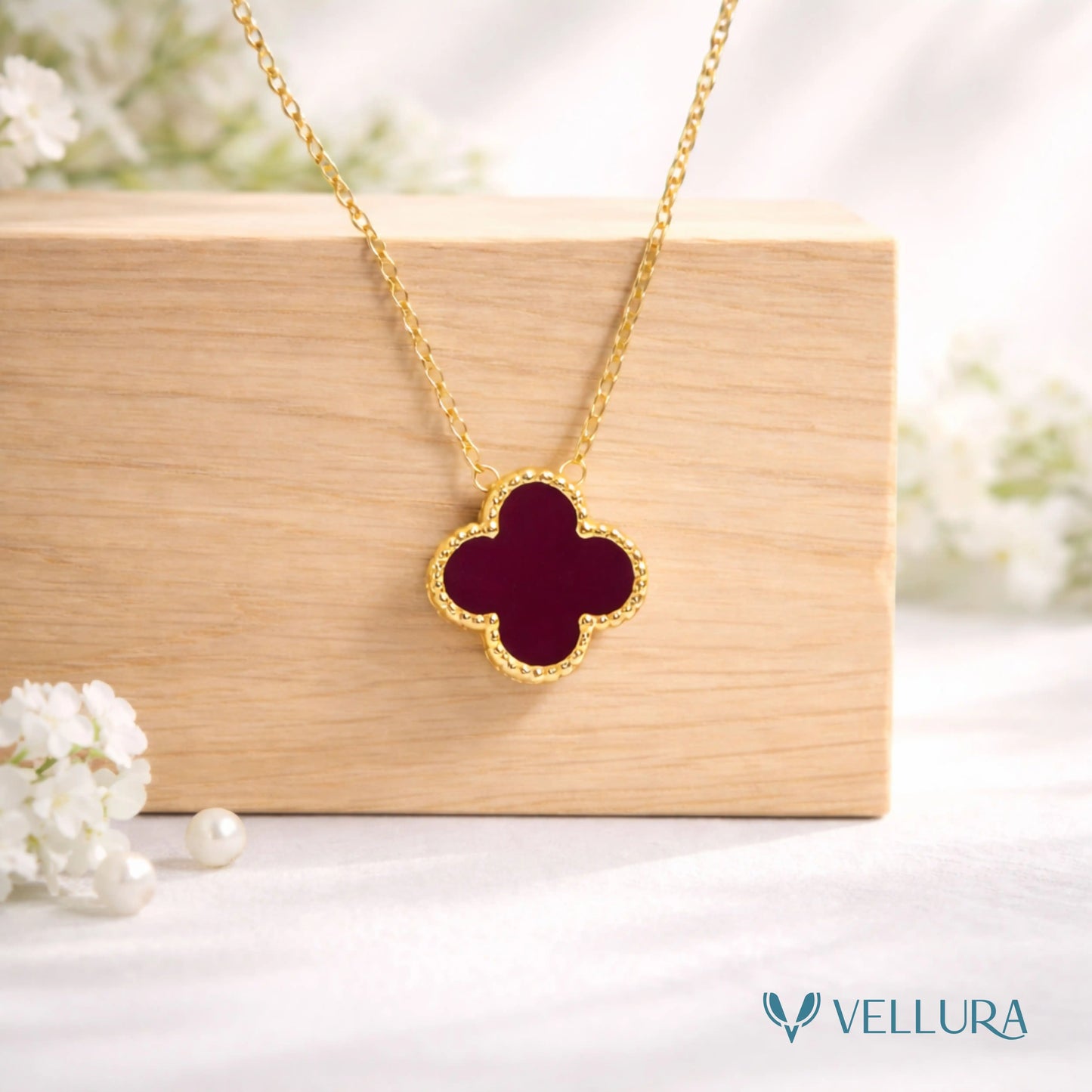 Maroon Clover Pendant