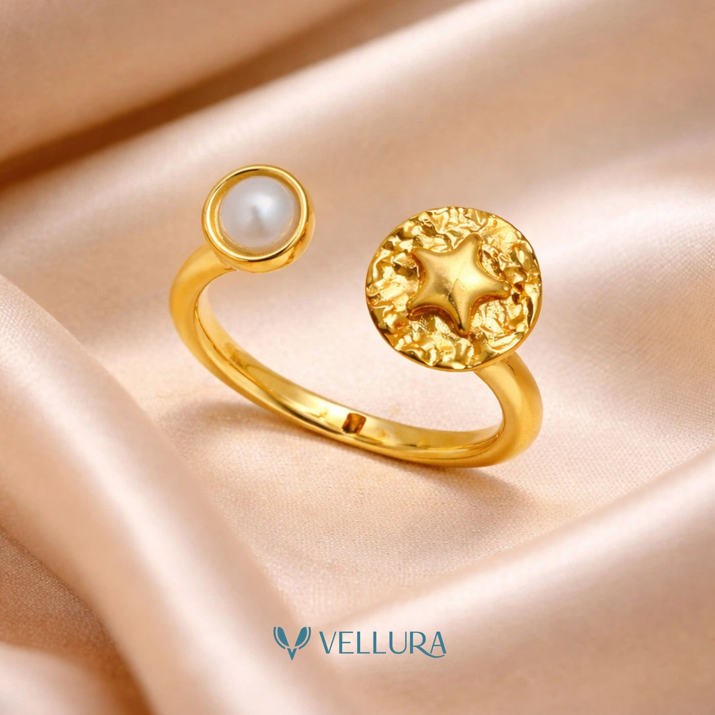 Open Ring with Pearl & Star