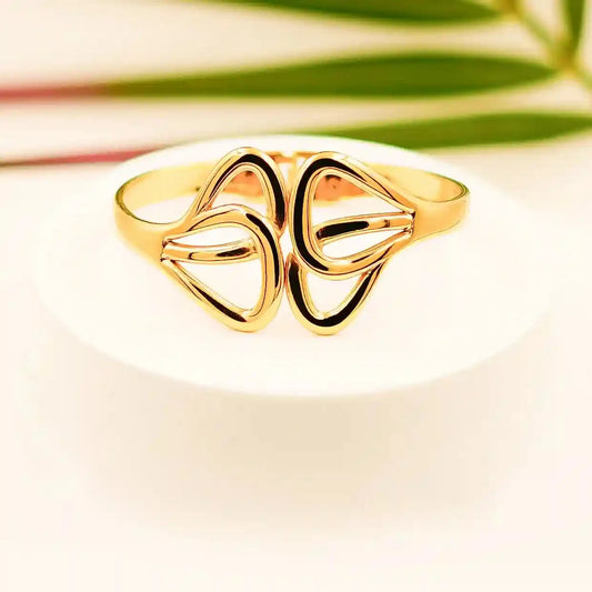 Elegant Gold Plated Open Petal Design Bracelet - VelluraJewellery