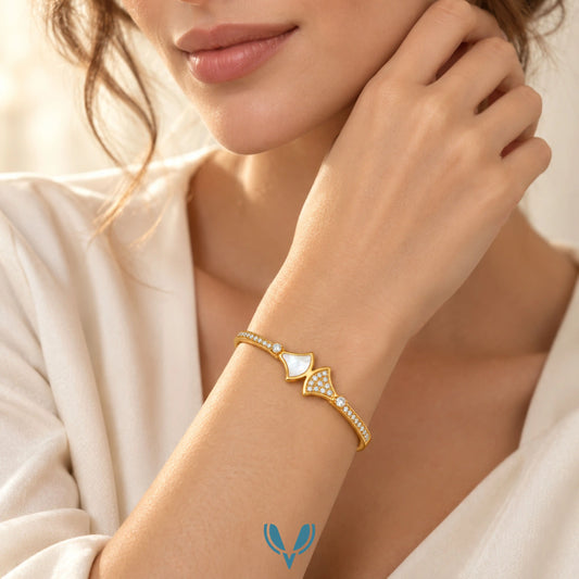 Fan Motif CZ Style Bangle Bracelet