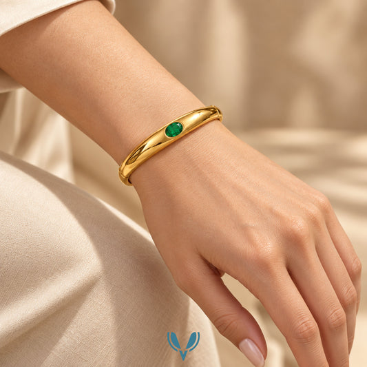 Emerald Green Stone Bangle Bracelet