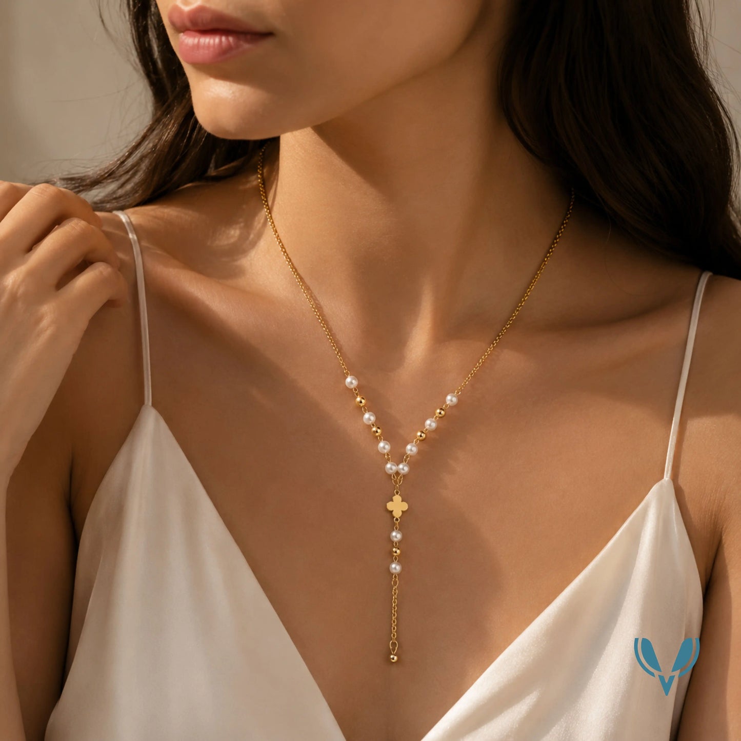 Pearl Clover Drop Necklace