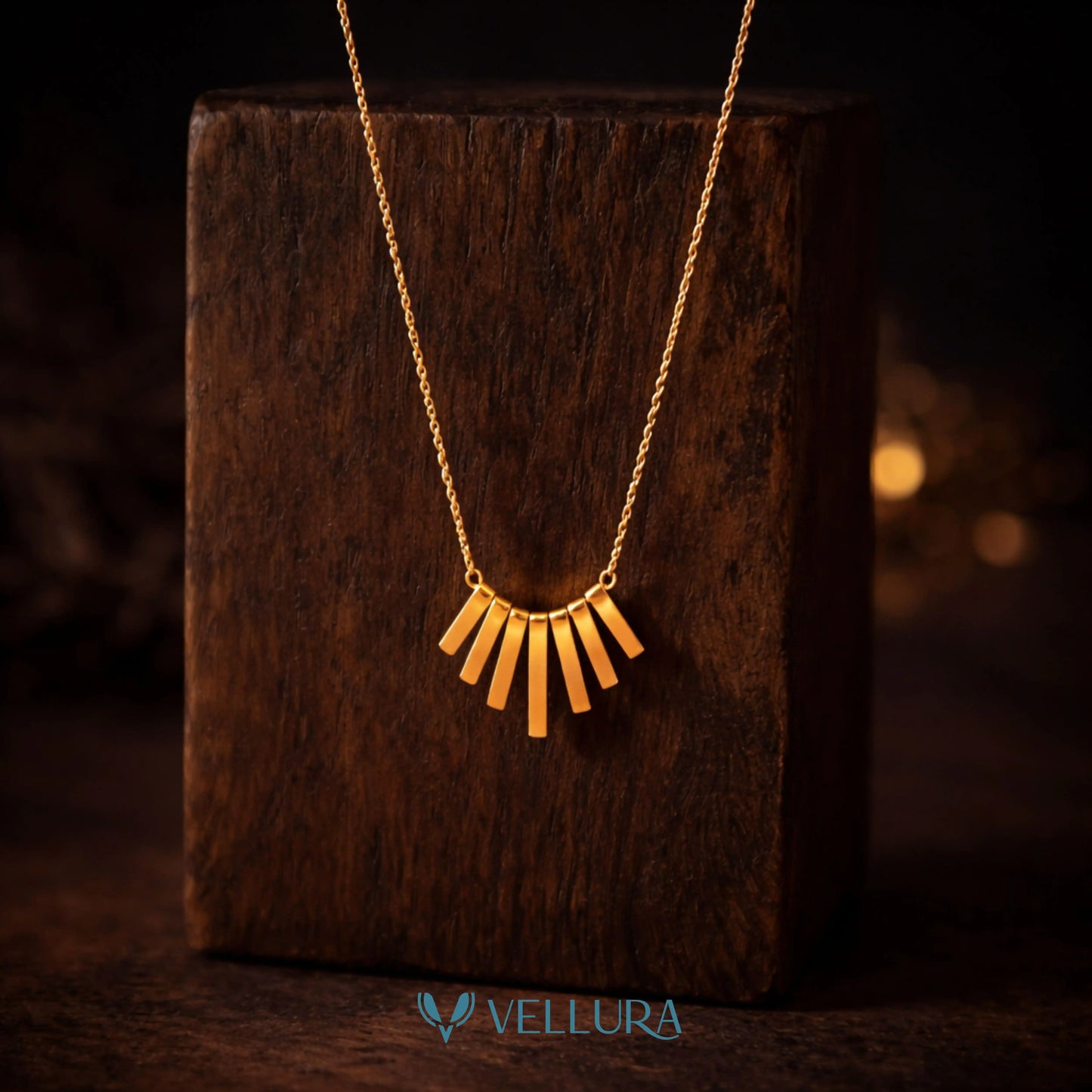 Fan Bar Gold Necklace