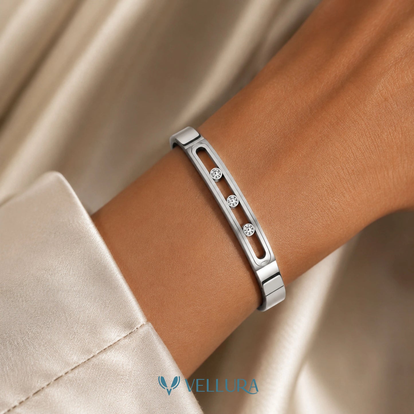 Silver Crystal Open-Link Bracelet f