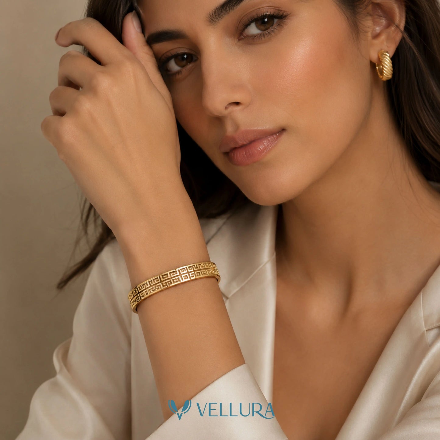 Greek Key Gold Bracelet VEL002