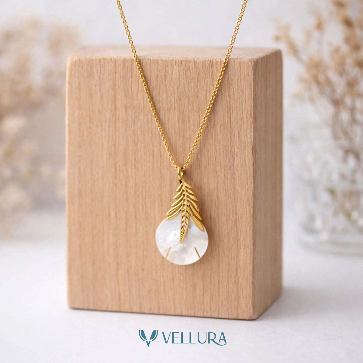 Leaf & Pearl Gold Necklace