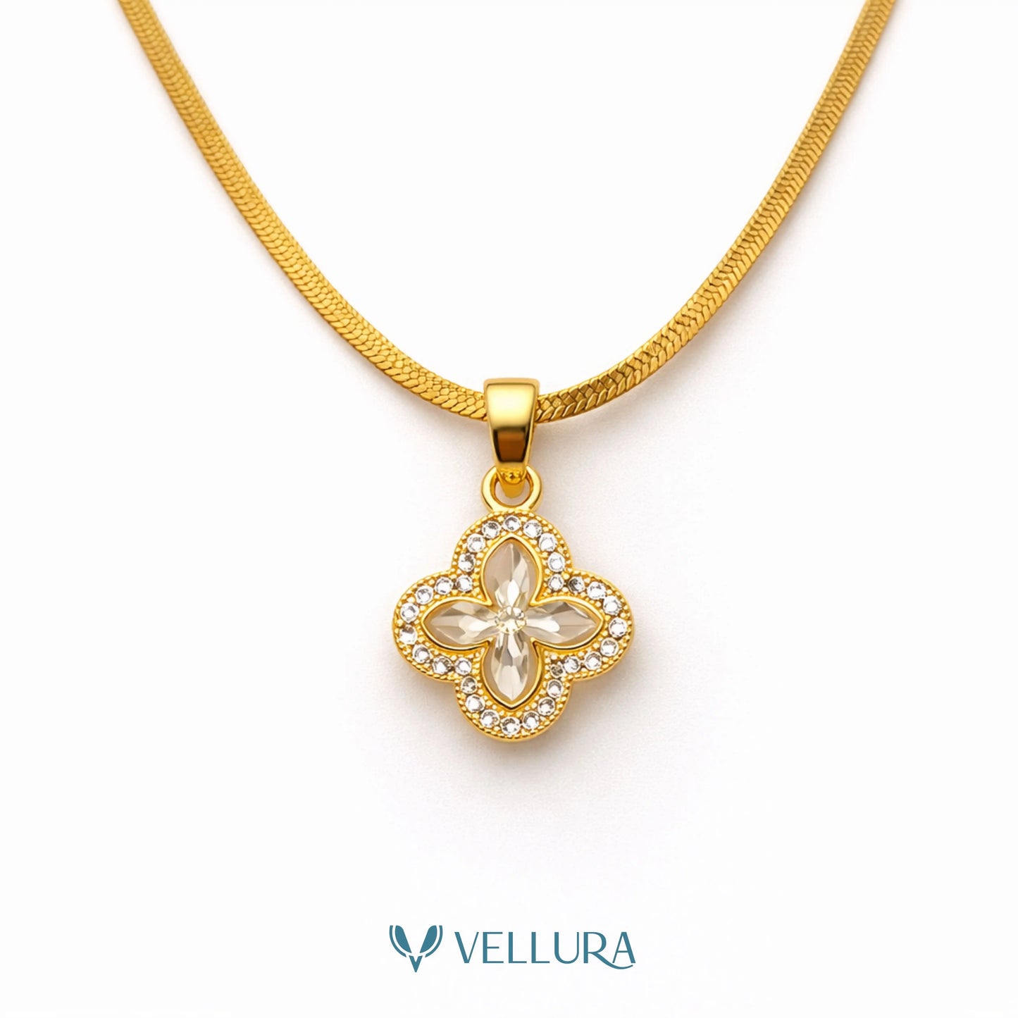 Clover Pendant Necklace-Studded1