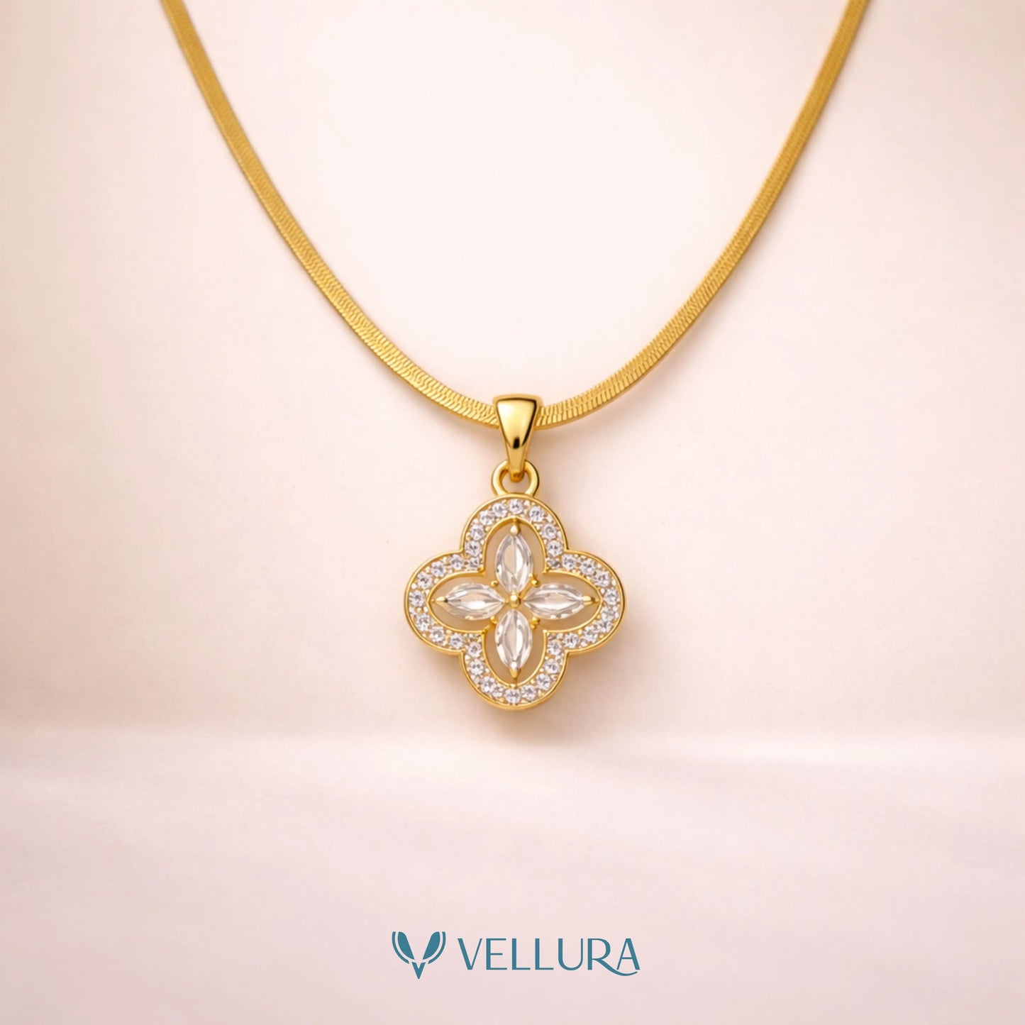 Clover Pendant Necklace-Studded1