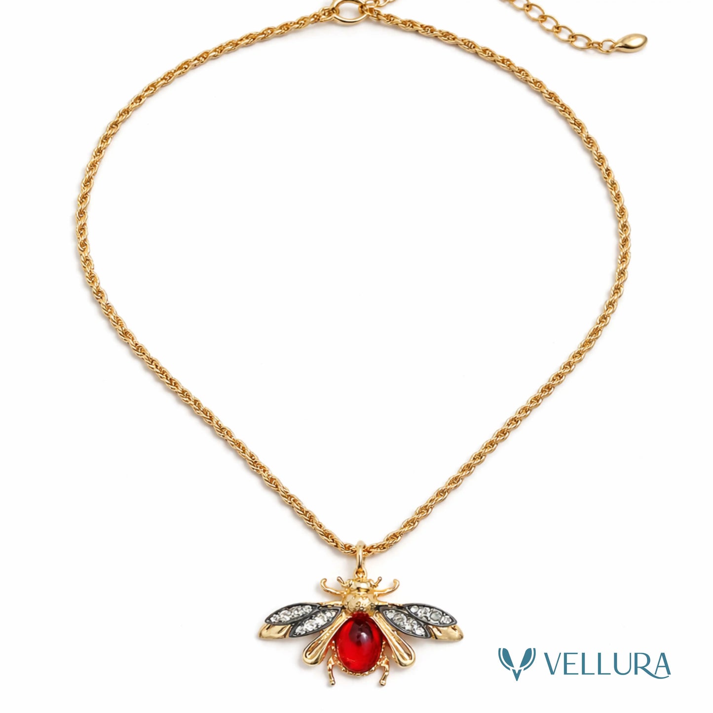 Luxury Bee Pendant Necklace