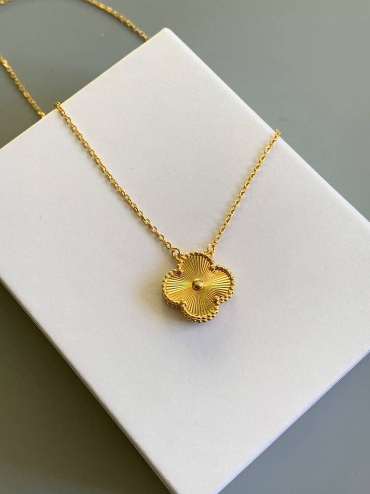 Gold Quatrefoil Necklace Set-Necklace,Ring and Bracelet