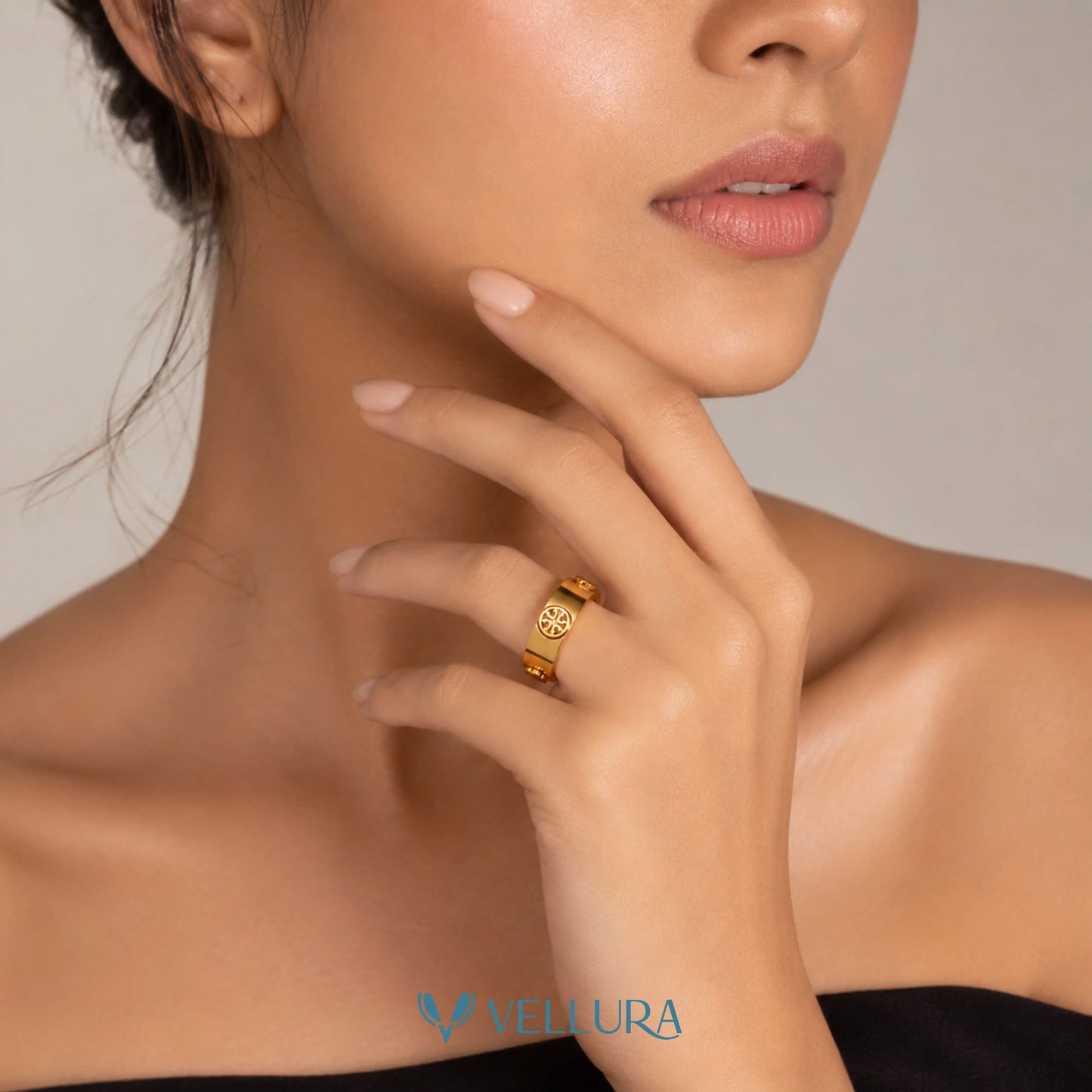 TORY INSIPRED-Designer Medallion Ring