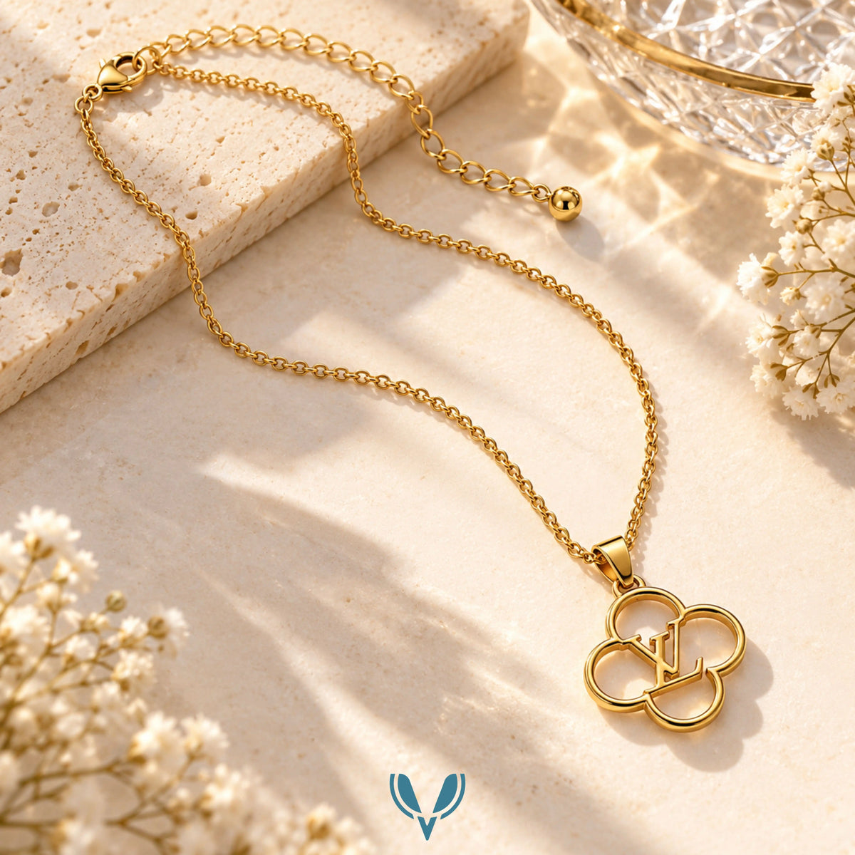 Gold LV; Clover Pendant Necklace