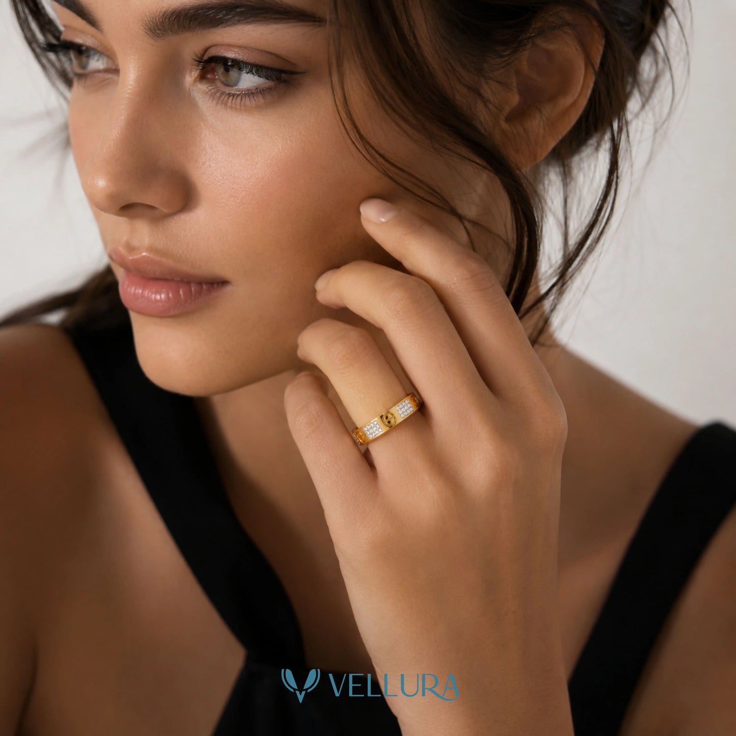 Gold Crystal Love Ring-Cartier Insipred