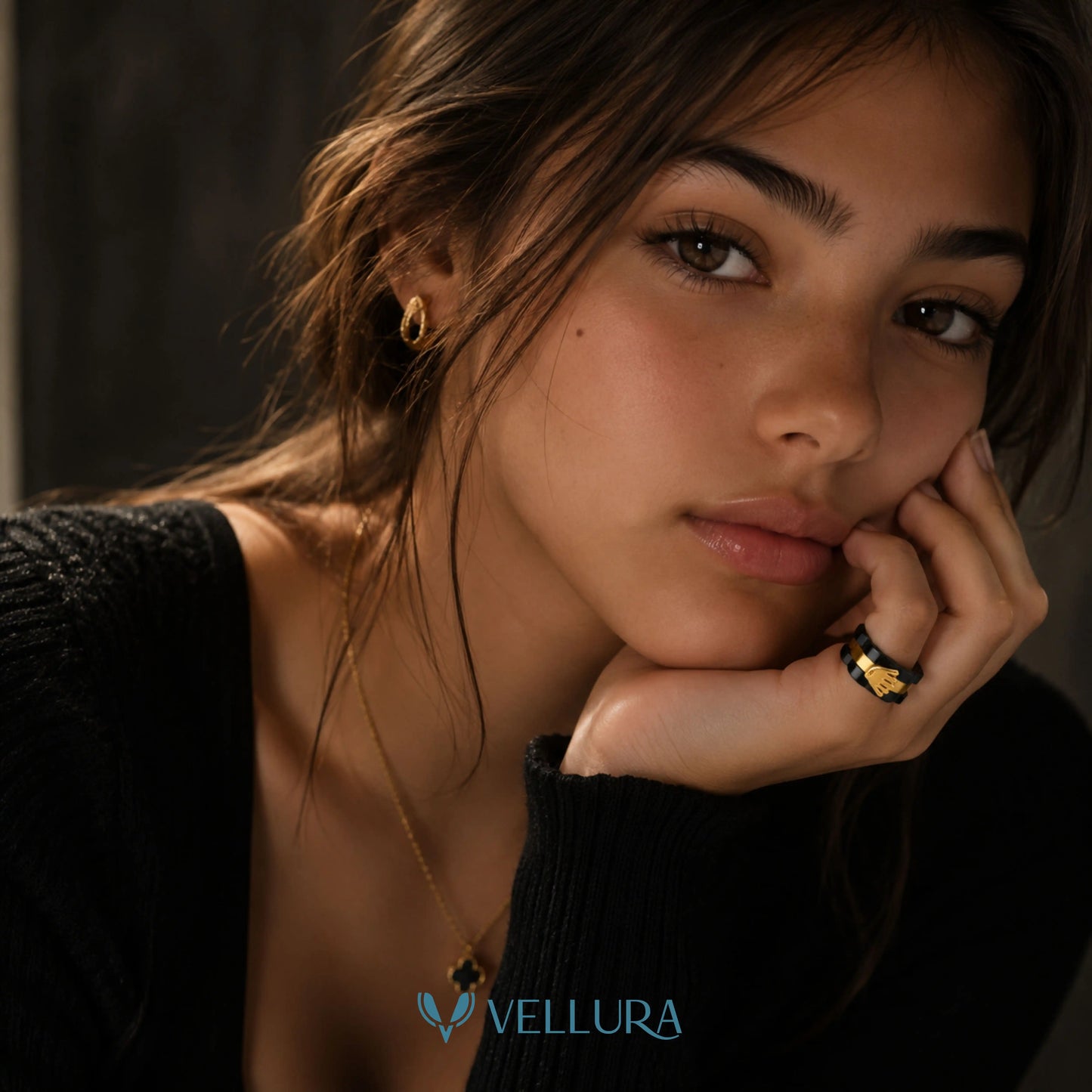 Interlocking Hand Ring-Rolex Inspired