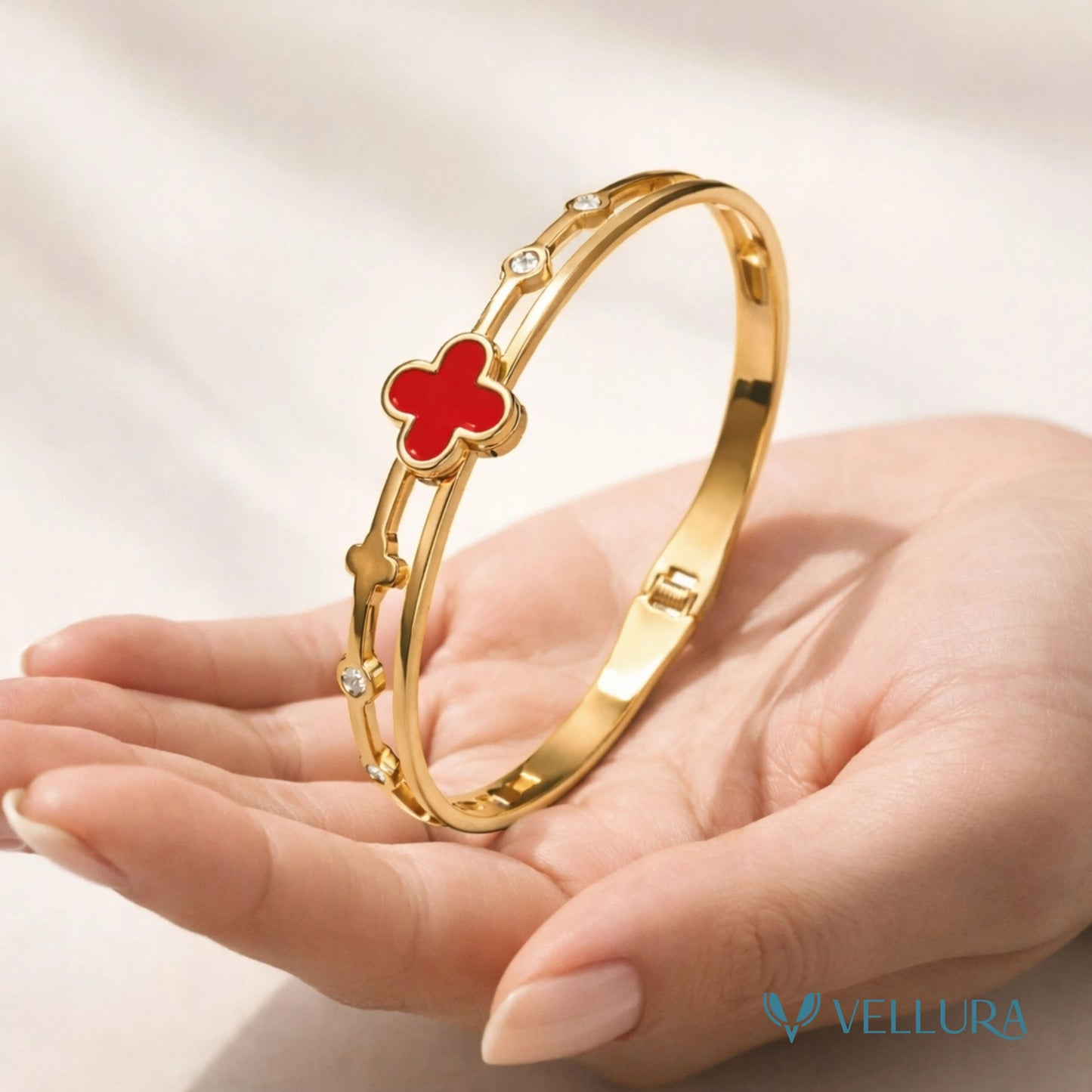 Red Clover Gold Bracelet -Style 2