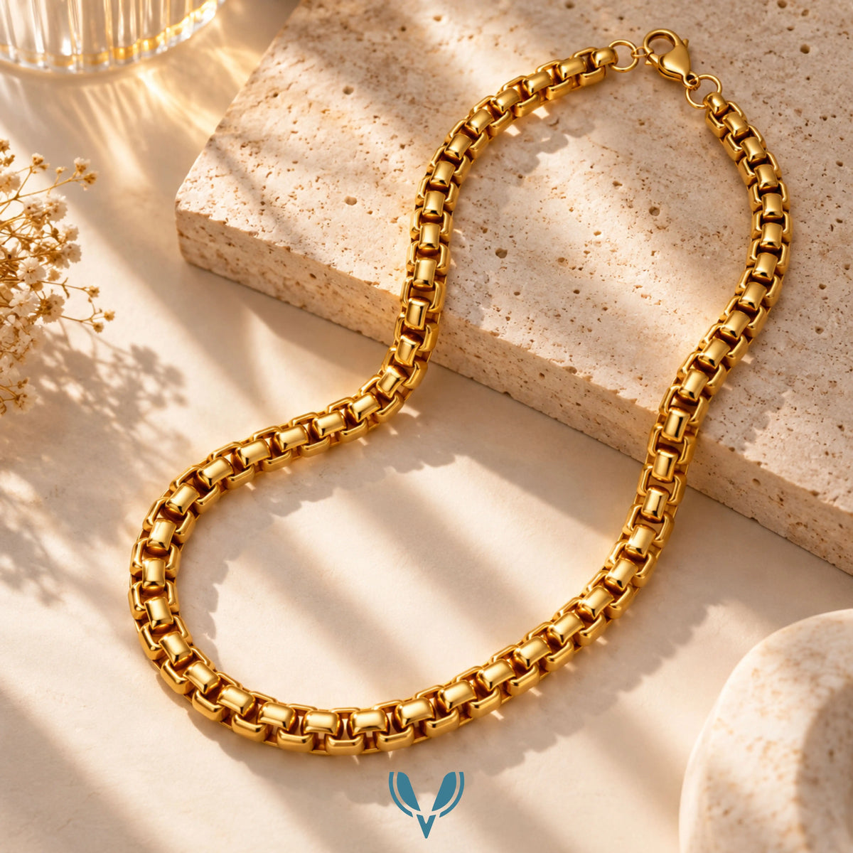 Minimal Unisex Chain