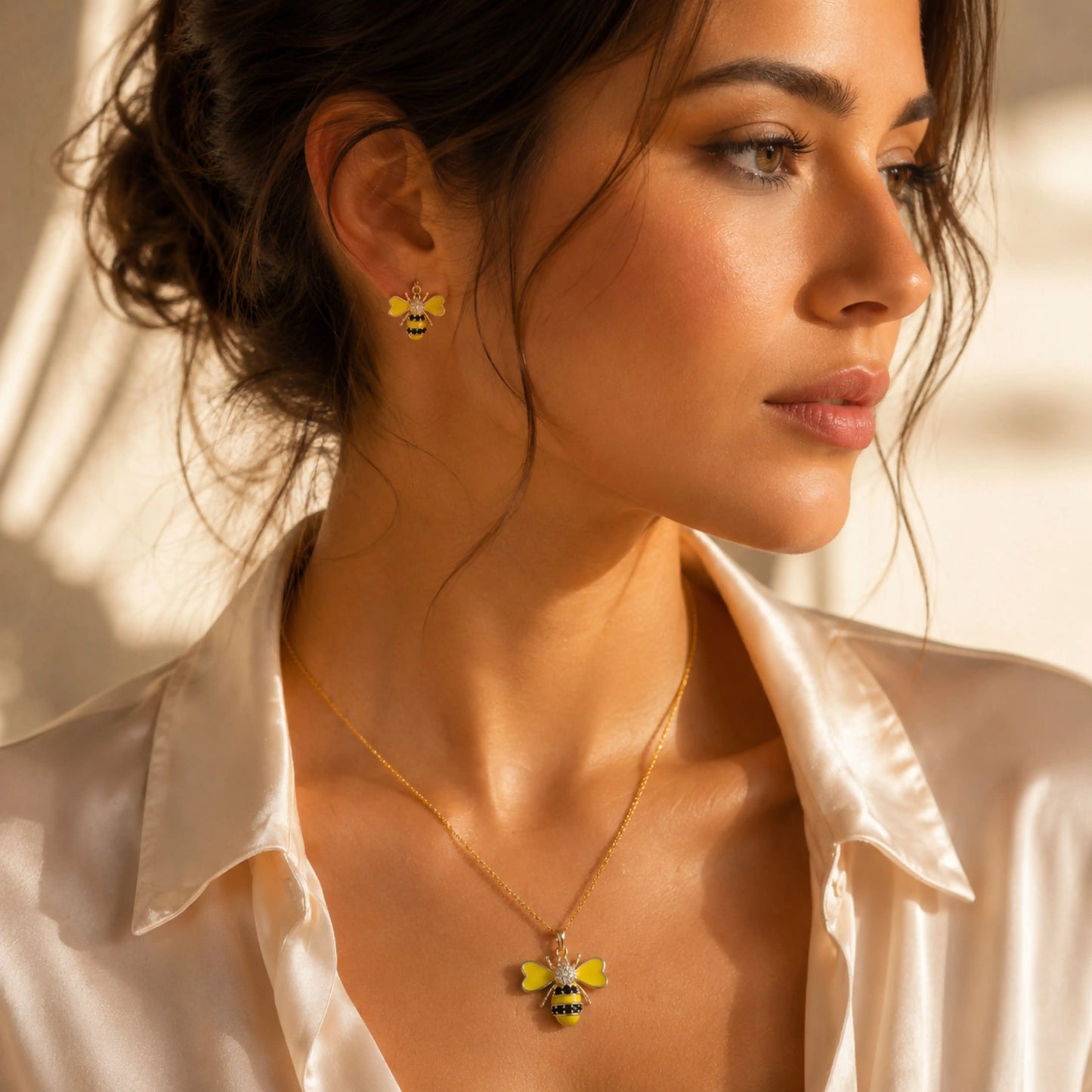 Bee Pendant Necklace