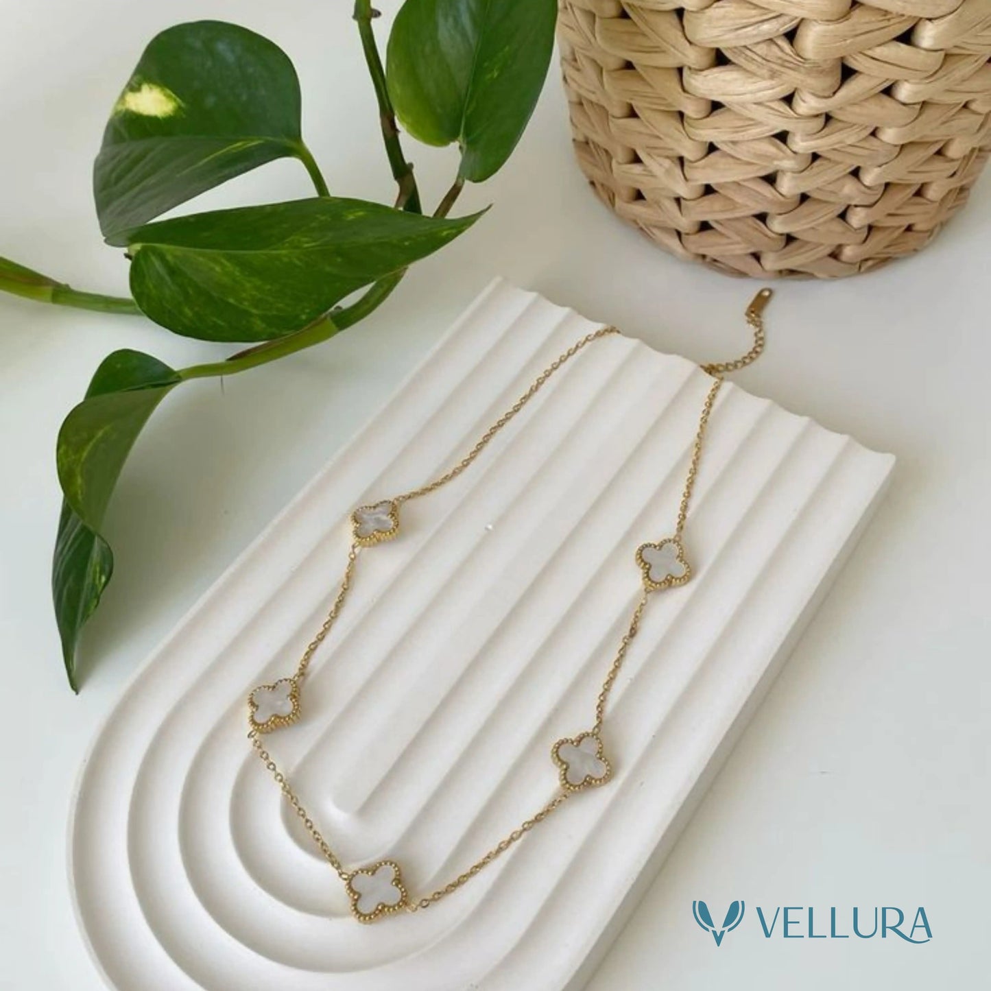 5 MOTIF'S White  NECKLACE-ADJUSTABLE