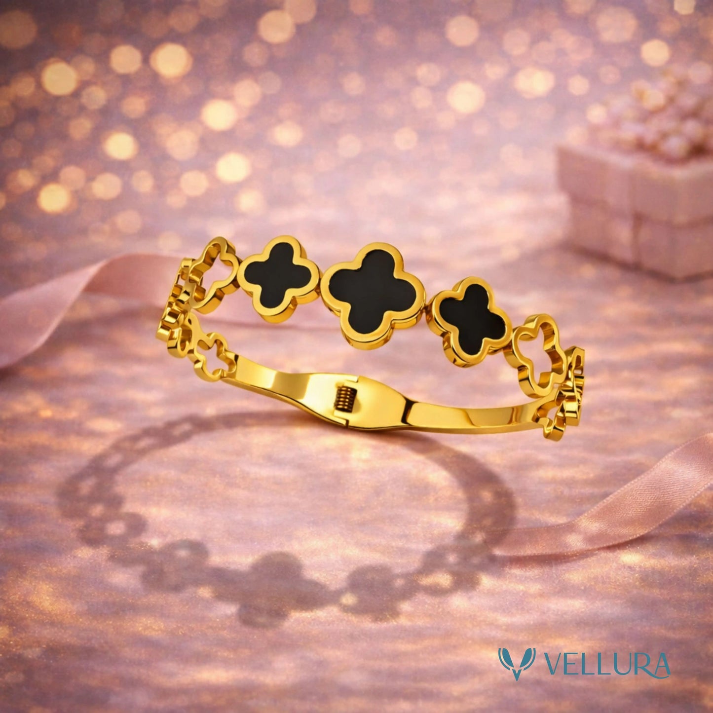 Black Clover Link Bracelet