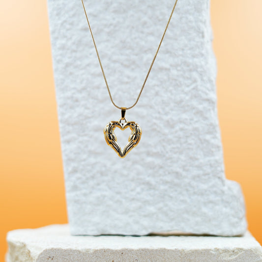 Golden Embrace Heart Pendant Necklace Vellura Jewellery