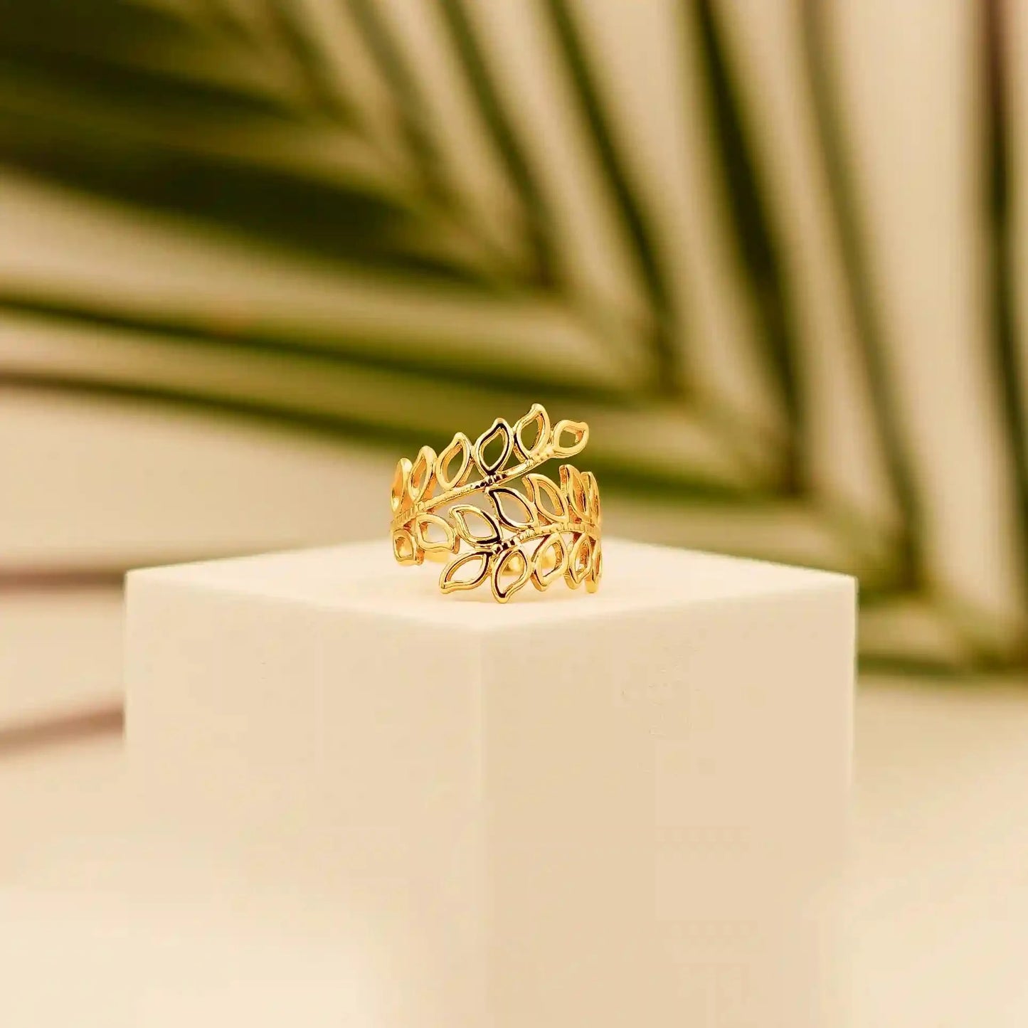 Elegant Leaf Pattern Ring - Vellura Jewellery  Rings